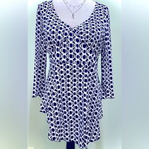 🔹EUC Navy White Geometric Print Blouse SZ=Large Retro Boho Chic Flowy Top🔹